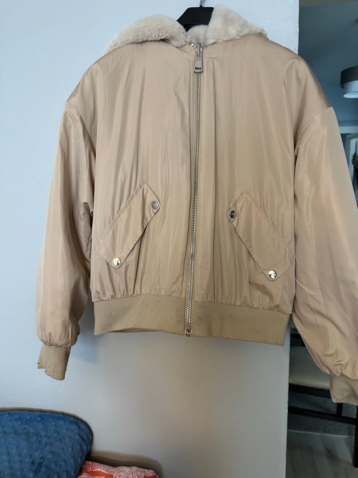 Bej Guess Çift Taraflı Kürk - Görsel 5