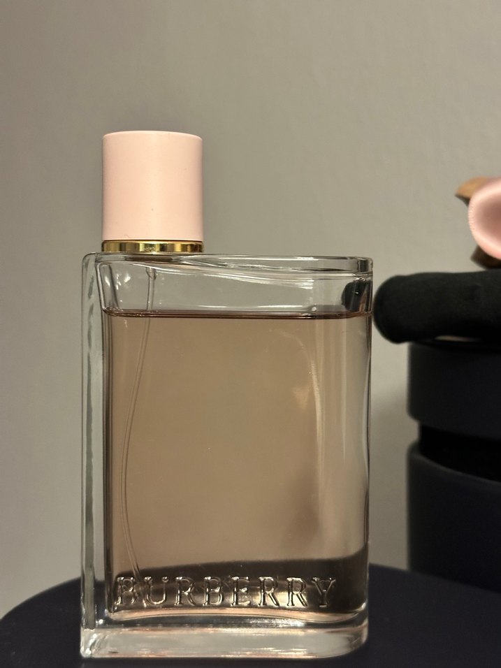 Burberry Her Kadın Parfümü - Görsel 2