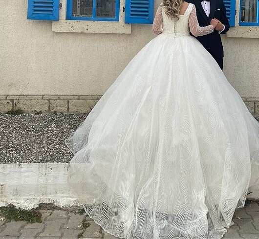 Diğer Prenses model gelinlik