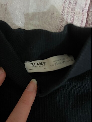 m Beden Pull&bear ince uzun kollu üst