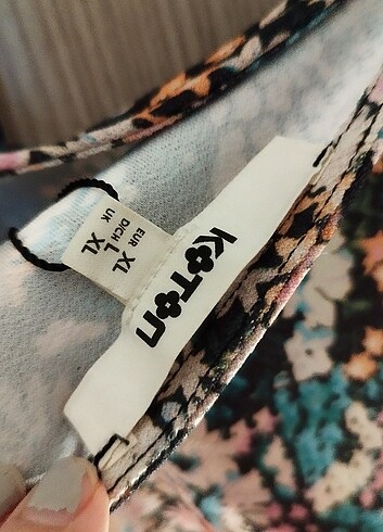 Koton Koton çiçekli crop