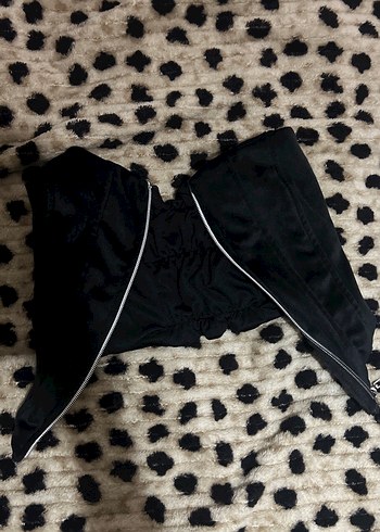 Siyah Fermuarlı Straplez Bustiyer - Görsel 3