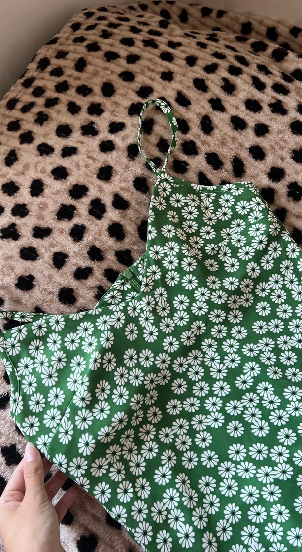 Yeşil Çiçekli Elbise - Görsel 3