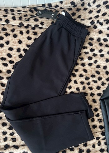 Siyah kumas pantolon - Görsel 3