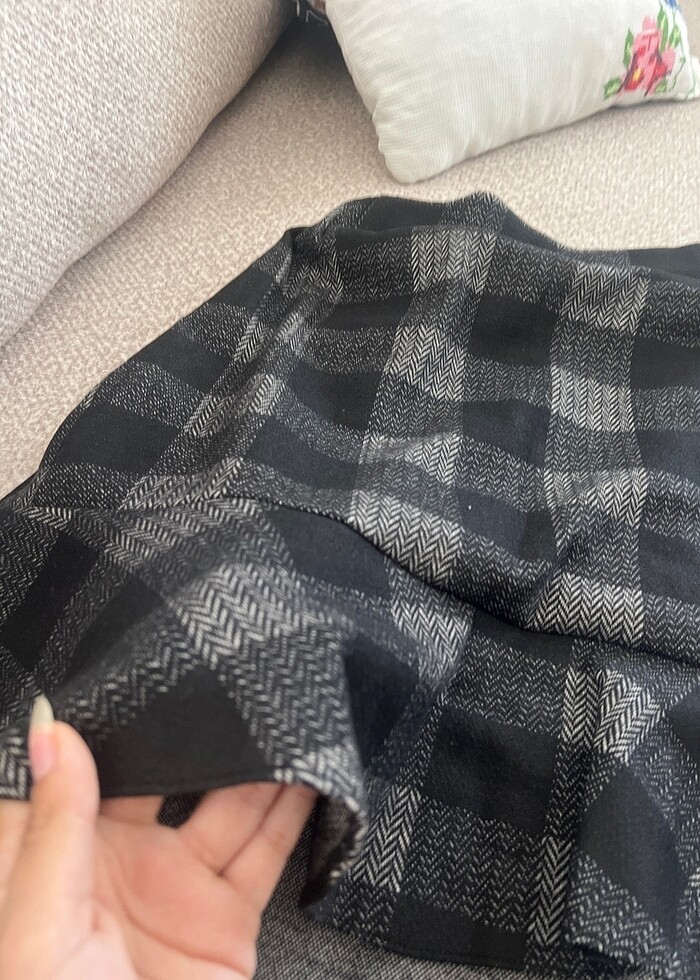 siyah kareli etek - Görsel 2