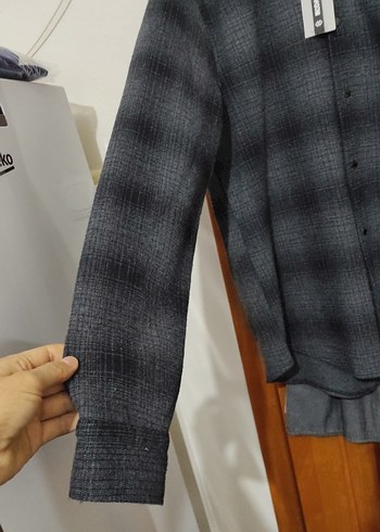 Gri Erkek Düğmeli Uzun Kollu Gömlek - Görsel 3