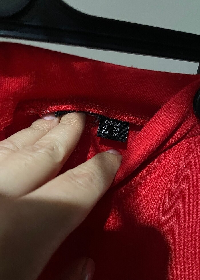 Zara kırmızı kalem etek - Görsel 2