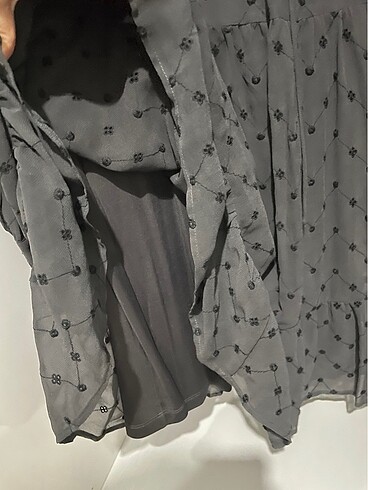 H&M ANTRASİT içi astarlı şifon kolları transparan detaylI elbise - Görsel 3