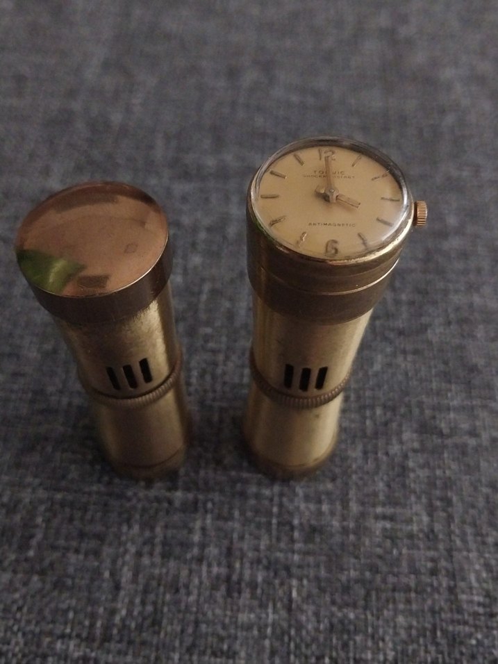1960'lar İsviçre TORVİC saatli ve düz model benzinli çakmak lar. - Görsel 2