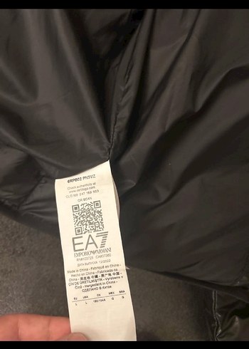 EA7 erkek mont - Görsel 2
