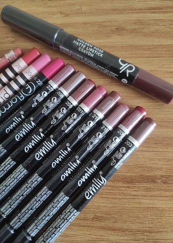 Ambalajlı Dudak Kalemleri - Görsel 2