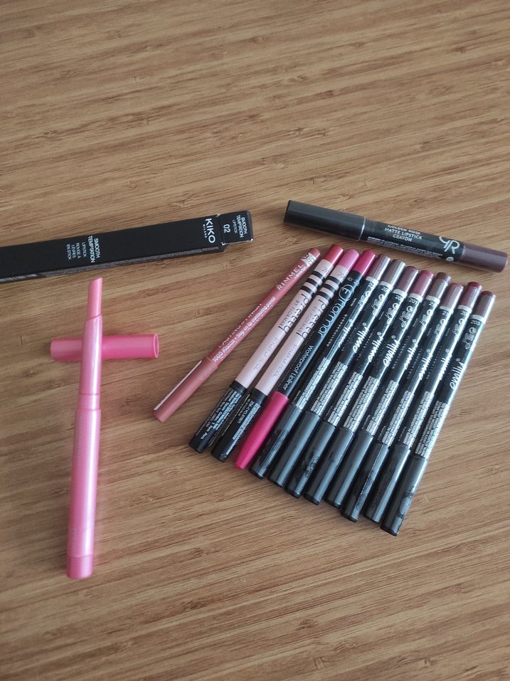 Ambalajlı Dudak Kalemleri - Görsel 5