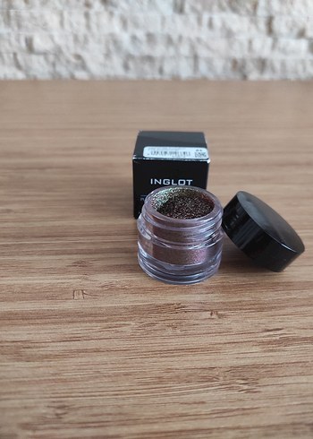 Inglot AMC Pure Pigment Eyeshadow - Görsel 3