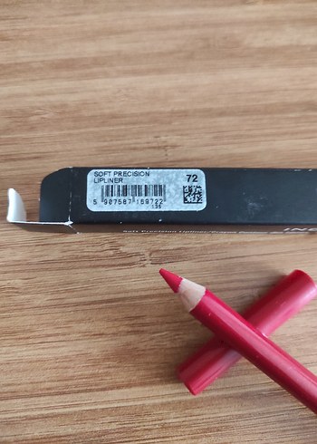 Inglot Soft Precision Lipliner - Görsel 2