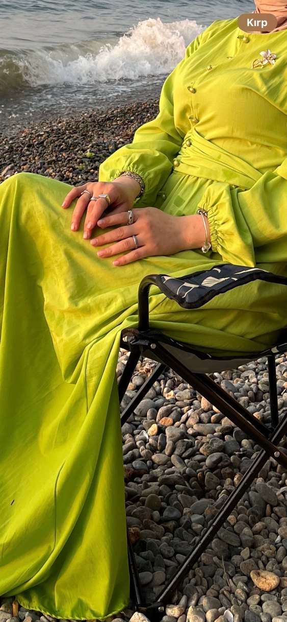 Uzun Salaş Drapeli Yeşil Kadın Elbise - Görsel 2