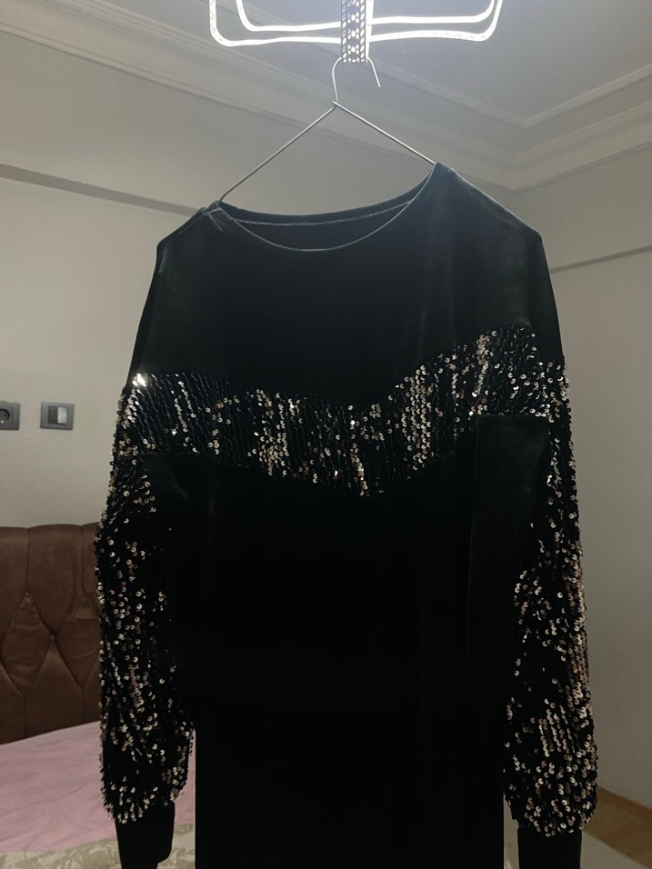 Uzun Kollu Drapeli Siyah Kadın Elbise - Görsel 3