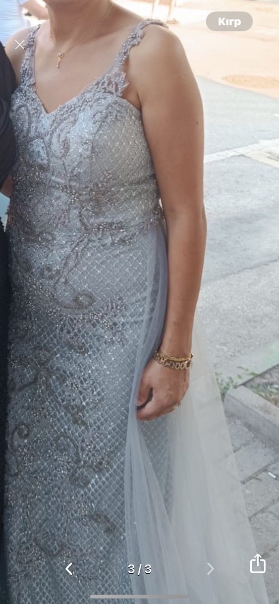 Gri İşlemeli Drapeli Uzun Abiye Elbise - Görsel 3