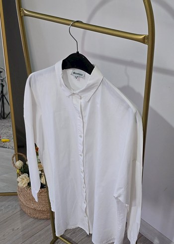 Kadın Beyaz Gömlek - Görsel 3