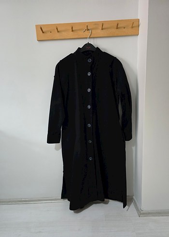 Siyah Uzun Düğmeli Kadın trençkot - Görsel 7