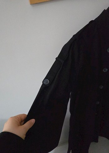 Siyah Uzun Düğmeli Kadın trençkot - Görsel 4