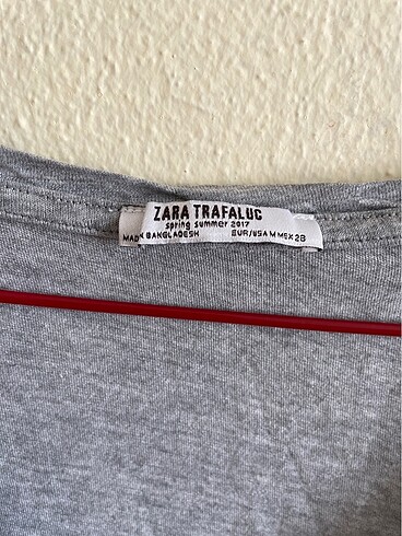 Zara zara v yaka tshırt