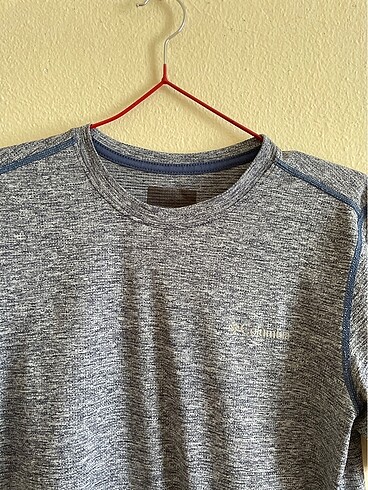 s Beden columbia tshirt