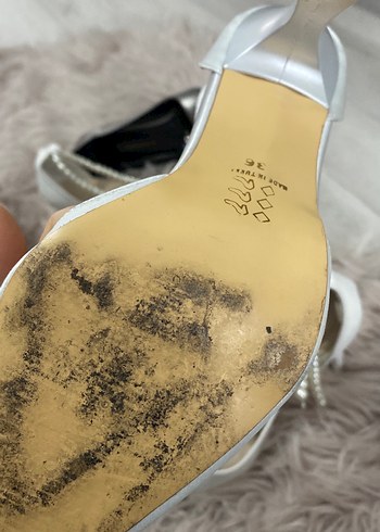 Beyaz Süet Stiletto Topuklu Kadın Ayakkabı - Görsel 2