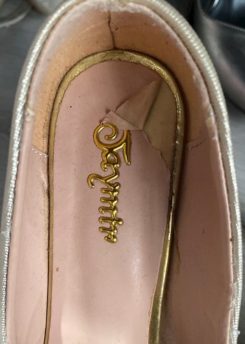 Beyaz Saten Stiletto Kadın Ayakkabı - Görsel 2