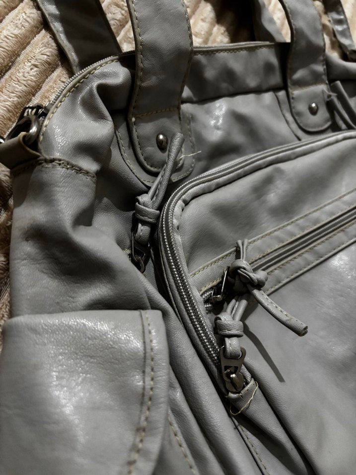 Gri Deri Fermuarlı Kadın Çanta - Görsel 3