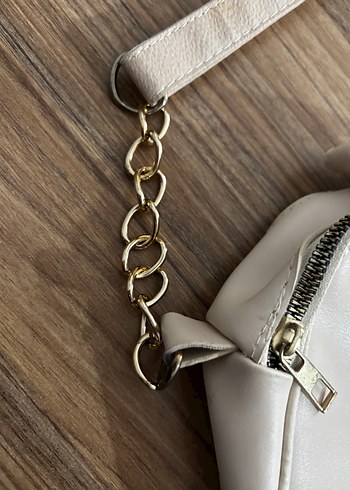 Beyaz Minimalist Deri Kadın Çanta - Görsel 3