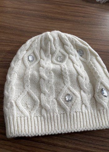 Beyaz Örgü Kadın Bere - Görsel 2