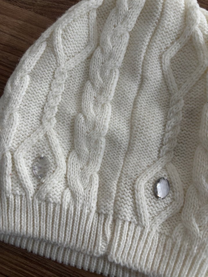 Beyaz Örgü Kadın Bere - Görsel 4