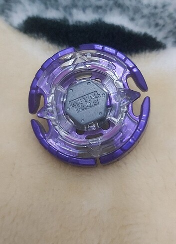 Earth Eagle Mor Metal Beyblade Takara