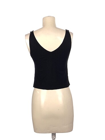 s Beden PreLoved T-shirt %70 İndirimli.