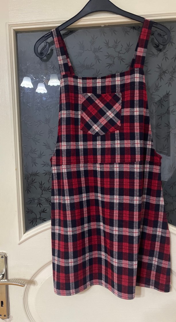 Kadın Kırmızı Kareli Askılı Mini Tulum - Görsel 2