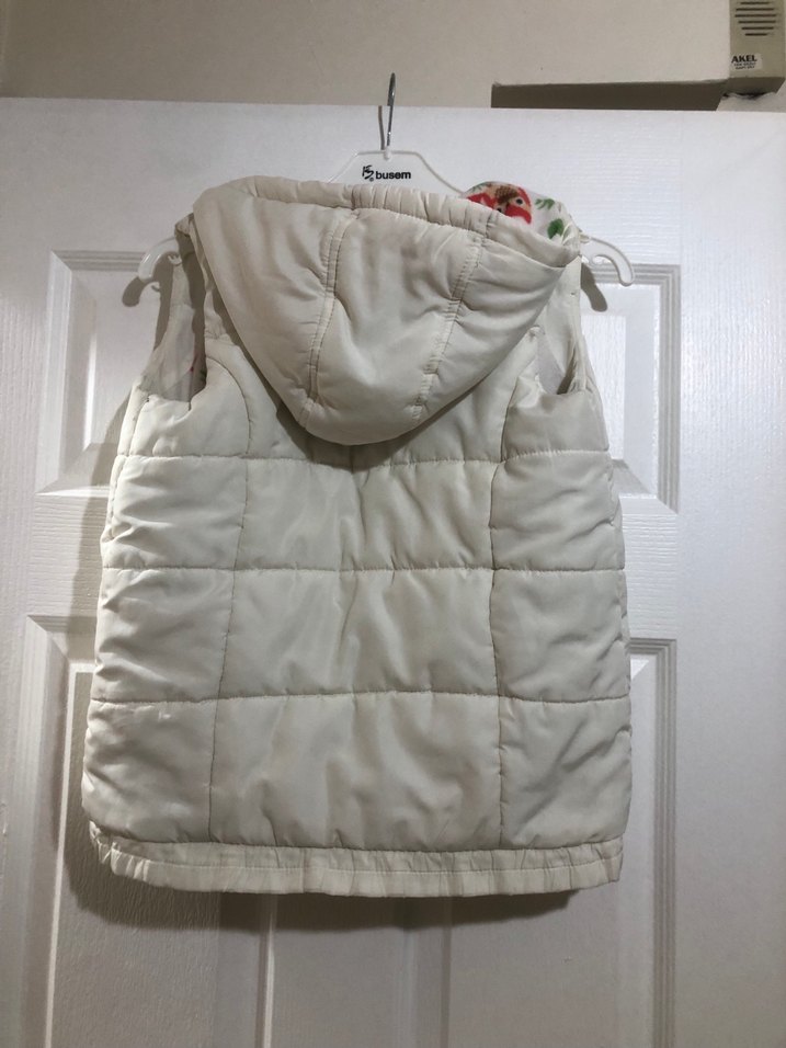 Kız Çocuk Beyaz Fermuarlı Yelek - Görsel 3