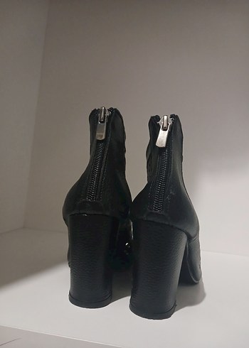 Kadın Siyah Gotik Blok Topuklu Ayakkabı - Görsel 3