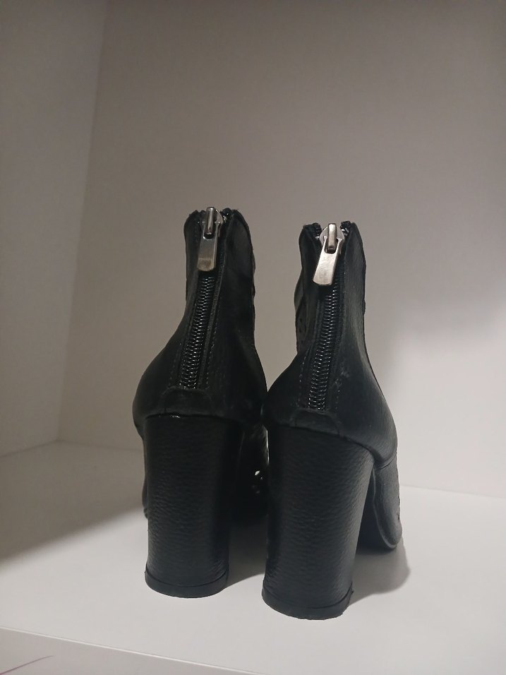 Kadın Siyah Gotik Blok Topuklu Ayakkabı - Görsel 3