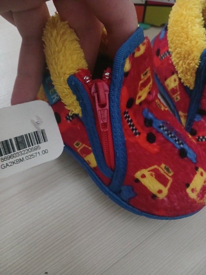 22 No ev ayakkabısı - Görsel 3