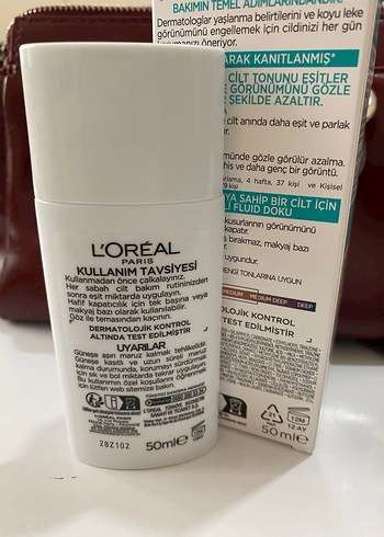 L'Oréal Paris Bright Reveal SPF 50 Yüz Güneş Kremi - Görsel 3
