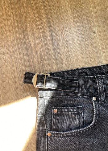34 Beden siyah Renk Trendyolmilla bol kesim pantolon