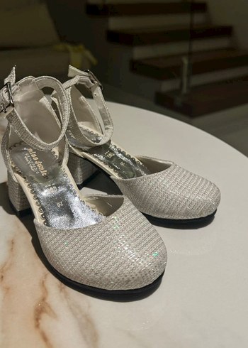 Parlak Tokalı Topuklu Ayakkabı - Görsel 2