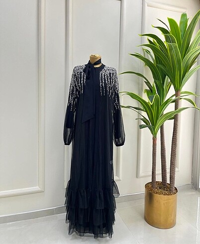 Etrucci abaya