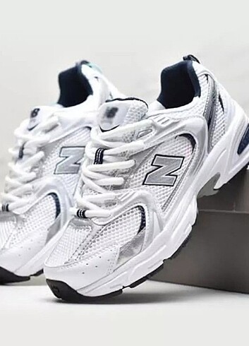 New Balance 530 Silver 
