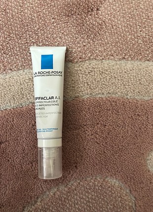 diğer Beden La Roche Leke Ve Sivilce Söndürücü Krem