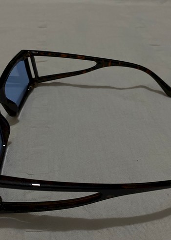 Şeffaf Koyu Mavi Kadın Güneş Gözlüğü - Görsel 2