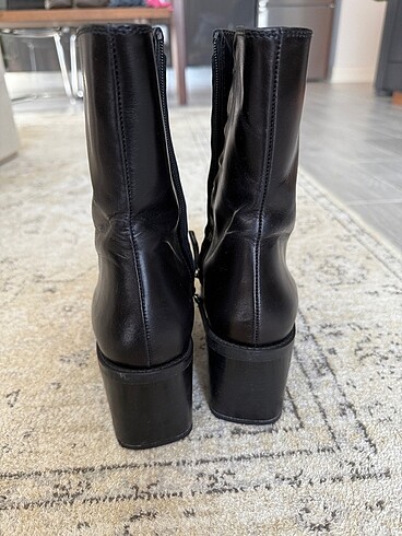 40 Beden siyah Renk Massimo dutti cowboy bot deri siyah 40