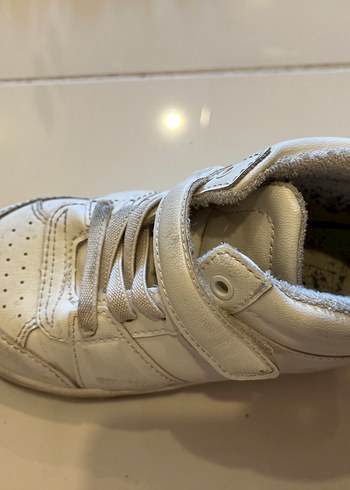 Zara Gri Beyaz Erkek Çocuk Spor Ayakkabı Velcro