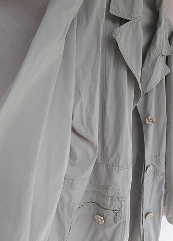 Trenchcoat