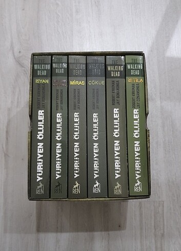 The Walking Dead 6 serilik kitap